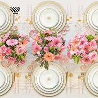 Ensemble d'assiettes en céramique dorées de luxe - Motifs géométriques exquis pour une décoration de table de mariage élégante
