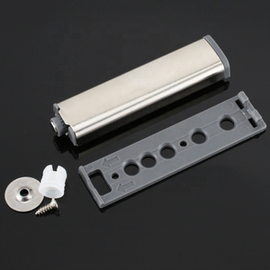 Système <span class=keywords><strong>de</strong></span> fermeture douce à poussoir en nickel plaqué, design moderne, <span class=keywords><strong>amortisseur</strong></span> <span class=keywords><strong>de</strong></span> rebond <span class=keywords><strong>pour</strong></span> les portes <span class=keywords><strong>de</strong></span> placards <span class=keywords><strong>de</strong></span> <span class=keywords><strong>cuisine</strong></span>, <span class=keywords><strong>de</strong></span> bureaux à domicile - Product Image 5