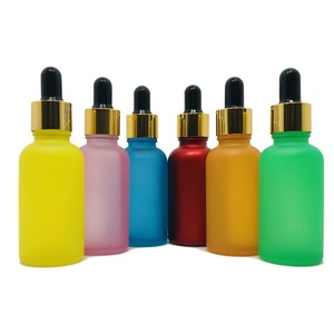 Botella de Vidrio Esmerilado Mate Negro/Blanco de 10ml/30ml/1oz para Aceites Esenciales con Gotero y Caja, con Estampado en Caliente - Product Image 5