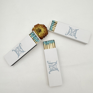 Fiammiferi Personalizzabili con Logo su Scatola, Punta Colorata, Fiammiferi di Sicurezza in Legno all'Ingrosso, Fiammiferi per Candele in Confezione - Product Image 3