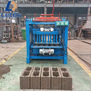 Macchina Semi-automatica per la Produzione di Mattoni in Cemento 4-35A, Mattoni con Densità Adatta per Supportare Persone, Produzione di Mattoni 400-200-200mm, Fabbrica in Turchia - Product Image 1