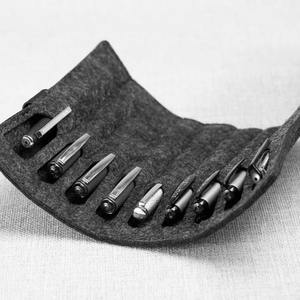 กระเป๋าใส่<span class=keywords><strong>ปากกา</strong></span>แบบม้วนอเนกประสงค์ กล่องเก็บเครื่องเขียนแบบพับได้ ใส่ปากกาได้ 11 ด้าม ขนาด 31x19.5 ซม. สำหรับนักเรียน นักศึกษา - Product Image 2