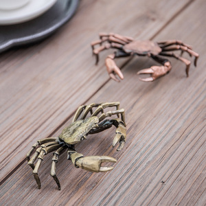Metal Crab Lid Holder Imitation Copper Teapot Lid Rest Creative Tea Pet For Home <b>Office</b> Use - Product Image 1