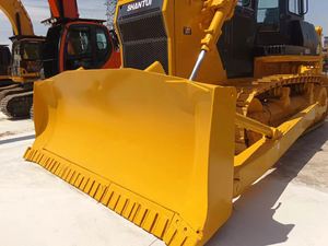 Bulldozer Shantui SD320 Usado de Segunda Mano, Tipo Oruga, Capacidad de Empuje de 4.3m, Alta Potencia de Excavación, Componentes Hidráulicos Kawasaki - Product Image 4