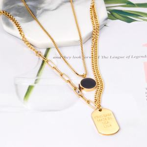 Bijoux en acier inoxydable hypoallergéniques imperméables plaqués or 18 carats avec collier à double chaîne et pendentif pour mariage - Product Image 4