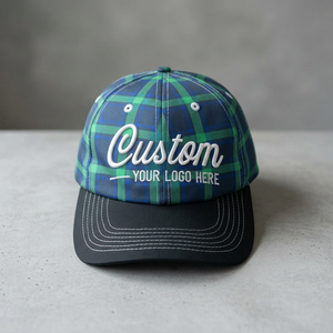 Casquette de baseball personnalisée à carreaux, 6 panneaux, logo brodé sur le devant, unisexe, décontractée, ajustée, en polyester, coton et flanelle - Product Image 1