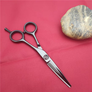 กรรไกรตัดผมมืออาชีพ 5 นิ้ว 440C สแตนเลสสตีล ใบมีดคม ด้ามจับสั้น สำหรับช่างทำผม - Product Image 1