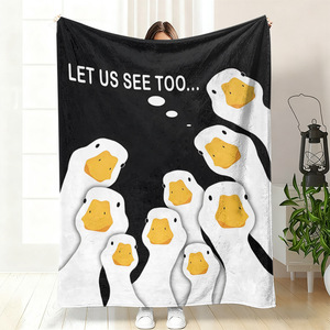 Couverture en flanelle motif Canard dans un cône de signalisation, Couverture de repos, Couverture de sieste, Respirante, Douce pour la peau, pour la maison et le bureau, Impression personnalisée OEM ODM - Product Image 1