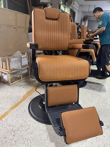 Fauteuil de coiffure inclinable haut de gamme entièrement noir avec pompe hydraulique et rotation, chaise de rasage moderne pour salon de barbier - Product Image 4
