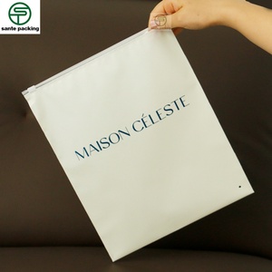 Bolsa con Cierre Deslizante Personalizada al por Mayor, Embalaje Simple, Bolsa Impermeable con Cierre para Pantalones y Ropa, Acabado Mate CPE - Product Image 1