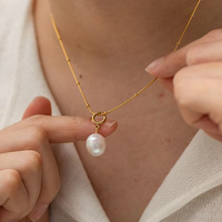 Collier avec pendentif en perle baroque en acier inoxydable 316L plaqué PVD 18 carats, perle irrégulière, chaîne à billes dorées, bijoux anti-allergiques