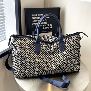 Bolsa de Viaje Portátil de Gran Capacidad, Ligera, para Viajes Cortos, Bolsa Deportiva y de Fitness para Mujer - Product Image 2