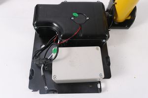 Barrière de stationnement pliable automatique avec télécommande, système de sécurité de stationnement pour voiture avec alarme anti-collision et dispositif de réinitialisation - Product Image 3