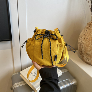 All'ingrosso estate Preppy alla moda in Nylon con coulisse borsa a secchiello alla moda piccole borse per giovani donne di Design portatile - Product Image 6