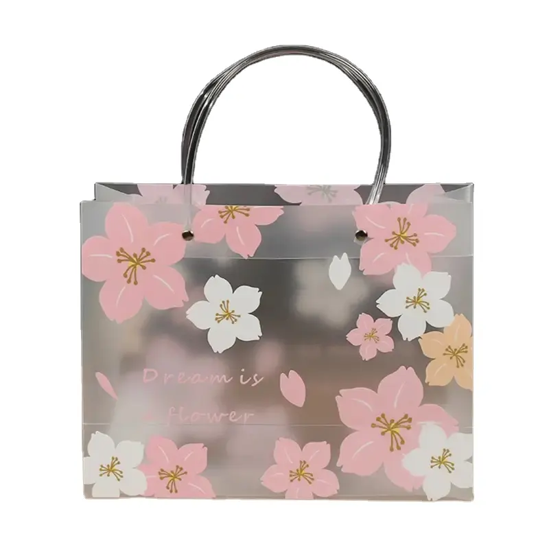 पुष्प पैटर्न के साथ पारदर्शी पीवीसी उपहार बैग, टिकाऊ स्पष्ट पार्टी फेवर टोट, मजबूत हैंडल के साथ स्वप्निल फूल डिजाइन