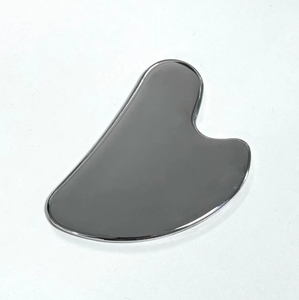 Plaque guasha en acier inoxydable en forme de cœur - Product Image 5