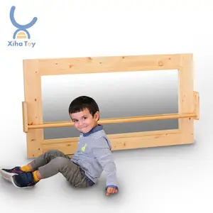 西哈幼儿学龄前蒙特梭利雷焦教室使用帮助儿童学习行走木制亚克力镜子