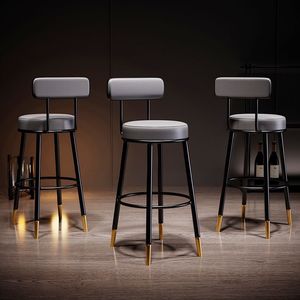Taburetes de Bar Modernos con Respaldo, Asiento de Cuero Blanco, Estructura de Metal Negro con Puntas Doradas para Uso en Bares - Product Image 3