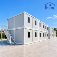 Maison préfabriquée modulaire en conteneur de 20 pieds, aménagée en chambre et salon, avec design détachable, pour logement familial temporaire
