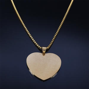 Collar con Cruz y Corazón con Proyección <span class=keywords><strong>de</strong></span> Versículos Bíblicos Católicos, Joyería Religiosa Española <span class=keywords><strong>de</strong></span> Acero Inoxidable - Product Image 4