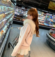 Cardigan en tricot douillet rose à capuche en fausse fourrure - Pull zippé doux avec bordure moelleuse, coupe ample et mignonne pour la mode automne-hiver