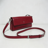 Sac à rabat en cuir brillant rouge vif, forme rectangulaire, bandoulière réglable, sac à bandoulière quotidien