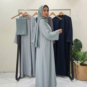 Abaya en satin de soie faite à la main, élégante et modeste, style Dubaï, évasée, longueur ras du sol, vêtement islamique traditionnel pour femme, respirante, vente en gros - Product Image 1