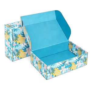 Caja de Cartón Corrugado Plegable Ecológica con Estampado Tropical, Laminación Brillante/Mate, Embalaje de Envío Personalizado para Regalos, Comercio Electrónico - Product Image 1