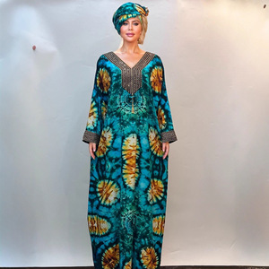Robe Africaine Longue Manche Col Cranté Ornée de Diamants pour Femmes, Vêtements Africains ODM pour Adultes, Motifs Kanga - Product Image 6
