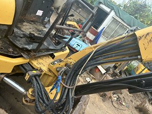 Prix bas d'occasion japonais CAT 303cr EPA moteur 3 tonnes cat 303CR Mini pelle utilisé chenille 303 303.5 303C 303.5E - Product Image 2