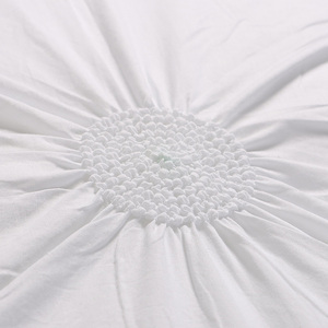 Venta al por mayor de calidad del hotel sábanas planas tamaño king edredones bordados blancos cobertores Jacquard cómodo juego de cama para la tienda - Product Image 4