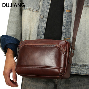 กระเป๋าคาดลำตัวผู้ชาย Dujiang หนังแท้ สีน้ำตาล รุ่น 6870 กระเป๋าสะพายไหล่สำหรับใช้ในชีวิตประจำวัน - Product Image 1