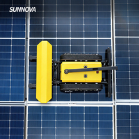 Robot de nettoyage de panneaux solaires SUNNOVA L3, mini robot à chenilles avec brosse de nettoyage de 60 cm pour toits instables, fonctionnement par une seule personne