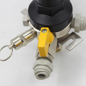 Sekundärer <span class=keywords><strong>CO2</strong></span>-Fassbierregler aus Messing mit Druck begrenzung ventil - Product Image 5