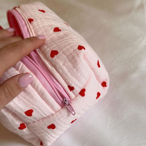 <span class=keywords><strong>กระเป๋า</strong></span>เก็บของจำเป็นสำหรับเดินทางเครื่องสำอางผ้าฝ้ายยับลายดอกไม้ออกแบบโลโก้ขนาดตามสั่ง - Product Image 6