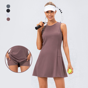 Robe de golf et de tennis athleisure pour femmes grandes tailles avec poche, ensemble de vêtements de course à pied et de tennis, robe sans manches et short, ensemble 2 pièces - Product Image 1