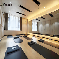 Tapis de yoga en PU de forme arquée adapté à un usage domestique antidérapant, silencieux pour les exercices de fitness et de yoga