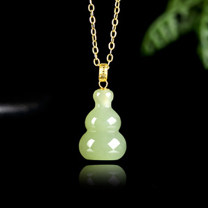 Juego de Colgantes de Calabaza Tridimensional de <span class=keywords><strong>Jade</strong></span> Verde Hetian de Material Antiguo con Cierre de <span class=keywords><strong>Oro</strong></span> de 18k, <span class=keywords><strong>Jade</strong></span> Natural - Product Image 1