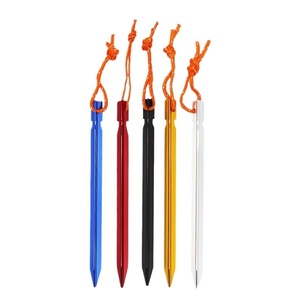 Pala Triangular de Aleación de Aluminio de 18 cm para Camping, Accesorio para Exteriores Resistente al Viento con Toldo Reforzado y Cuerda, Color Plateado - Product Image 6