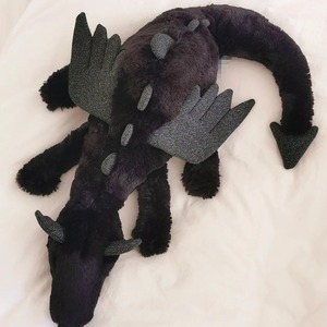 Peluche de Dragón Gigante Jellycat de 160 cm, Estilo Fuddlewuddle, Animal de Peluche Extra Grande y Suave, Almohada de Dragón Esponjosa Negra, Regalo - Product Image 3