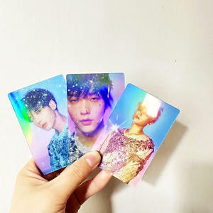 Tarjeta de holograma de fotos Kpop de punto de alta calidad, entrega de tarjeta impermeable de plástico PVC - Product Image 5