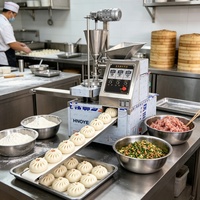 Machine automatique commerciale pour la fabrication de momos 220V 3000 pièces/h en acier inoxydable, formatrice de raviolis
