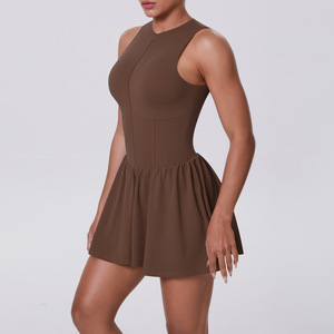 Robe de sport sans manches unie grande taille pour femme, coupe ajustée, avec taille haute élastique et poche, idéale pour la gym et le fitness - Product Image 2