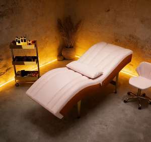 Table de massage incurvée en métal doré pour salon de beauté moderne, lit de cils incurvé rose de luxe en promotion - Product Image 1