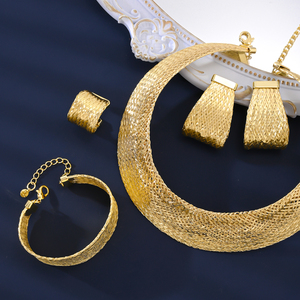 مجموعة مجوهرات جديدة بالجملة مطلية بالذهب عيار 18 قيراط على الطراز الدبي والشرق أوسطي تضم مجوهرات الذهب السعودي ومجوهرات الزفاف الهندية - Product Image 5