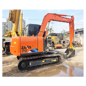 Vente flash : Excavatrice sur chenilles Hitachi ZX70, Excavatrice Hitachi ZX70 d'occasion - Product Image 1