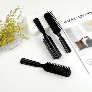 Brosse à cheveux avec coussin massant pour des cheveux lisses - Product Image 2