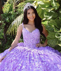Mily Bridal MQ022 Elegante Vestido Morado con Cuentas para Quinceañera con Apliques de Mariposa para Fiesta de 15 Años y Graduación - Product Image 6