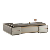 Meubles modernes, bureau de direction moderne de haute technologie, bureau d'ordinateur de direction, design de bureau de direction, bureau moderne en forme de L