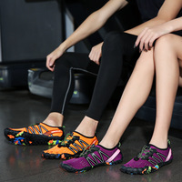 Chaussures aquatiques d'extérieur OEM 966 pour hommes et femmes, idéales pour le trekking, la pêche, le rafting, la plage, la natation et la plongée - Emballage 1